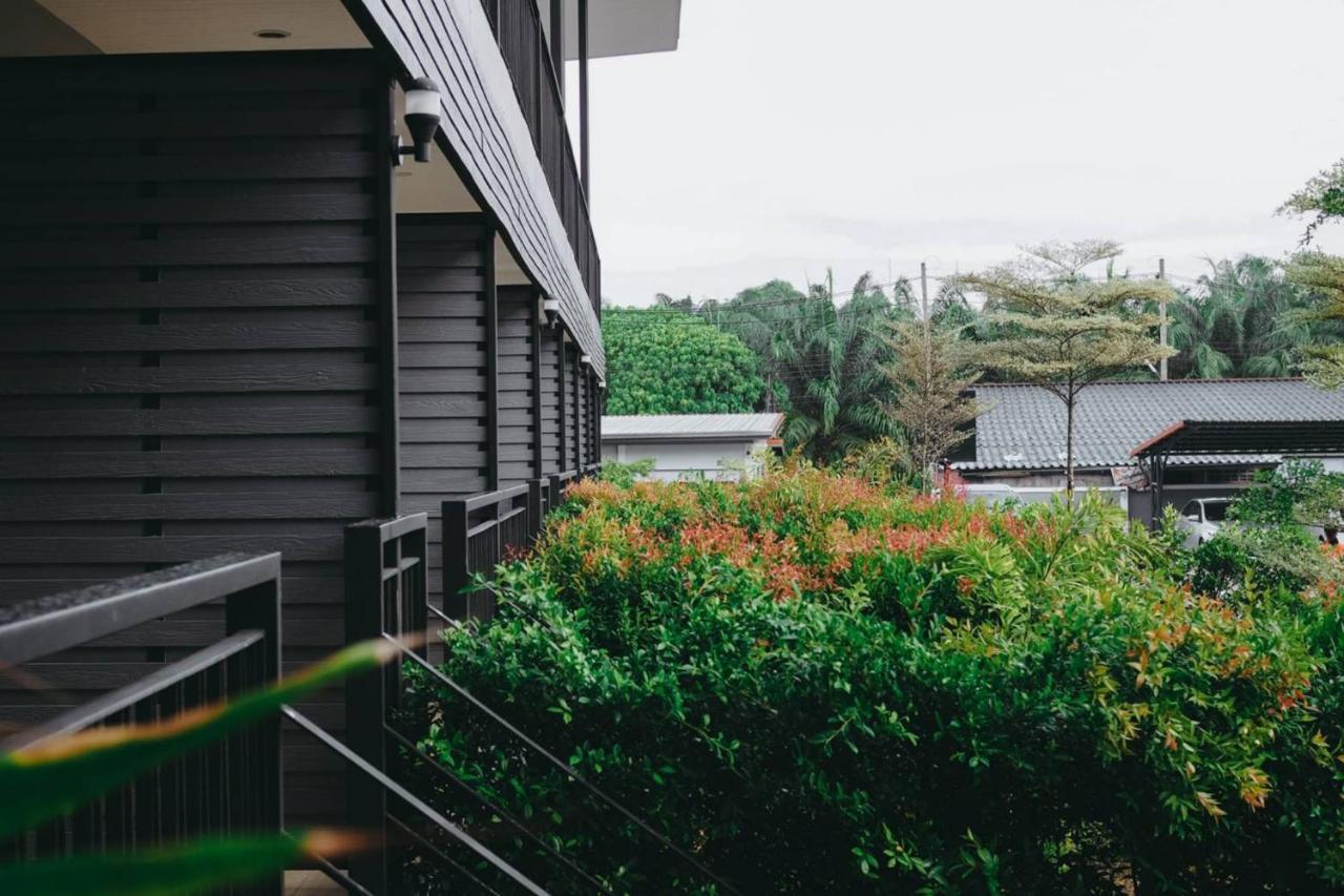 Hillside Boutique Hotel Surat Thani Exterior photo